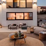 Luxury Sea View With Pool & *